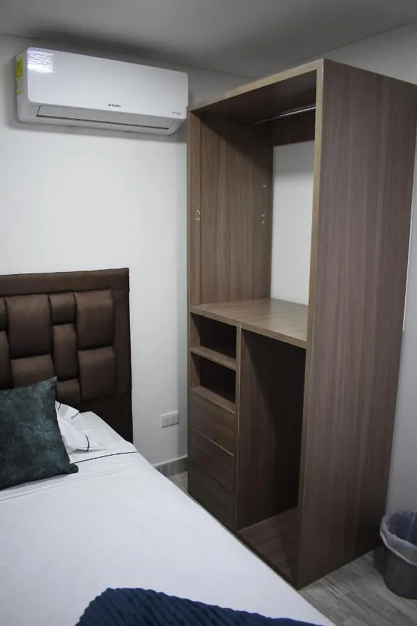 Hostel Boutique Nido de Loros Medellín Pensión