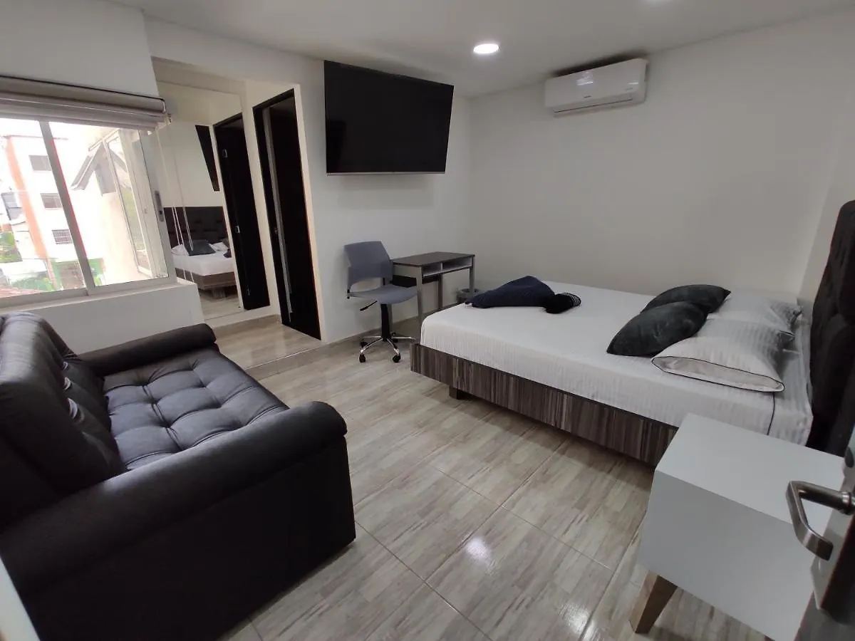 Hostel Boutique Nido de Loros Medellín Pensión